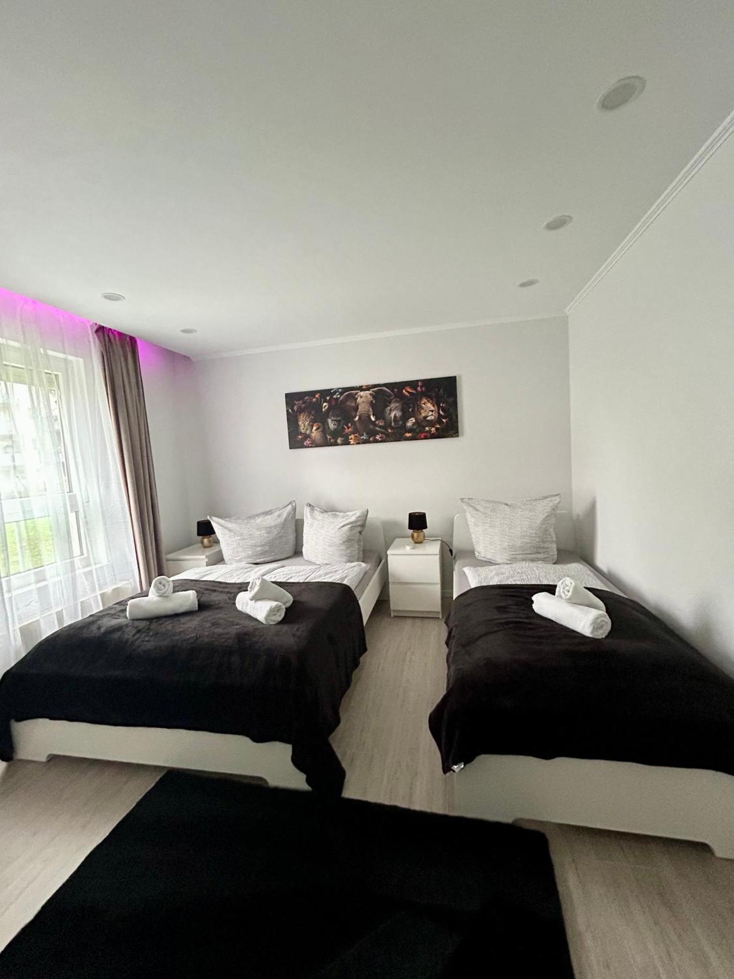 Moderne Ferienwohnung In زيغمارينغن المظهر الخارجي الصورة